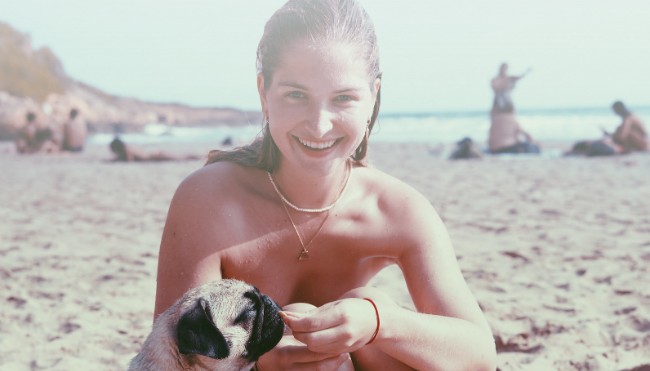 Charlotte Weise mit Schatten #1